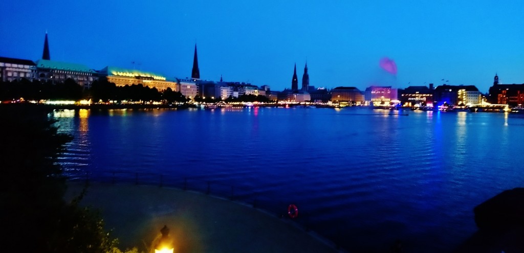 Foto: Binnenalster - Hamburg (Hamburg City), Alemania