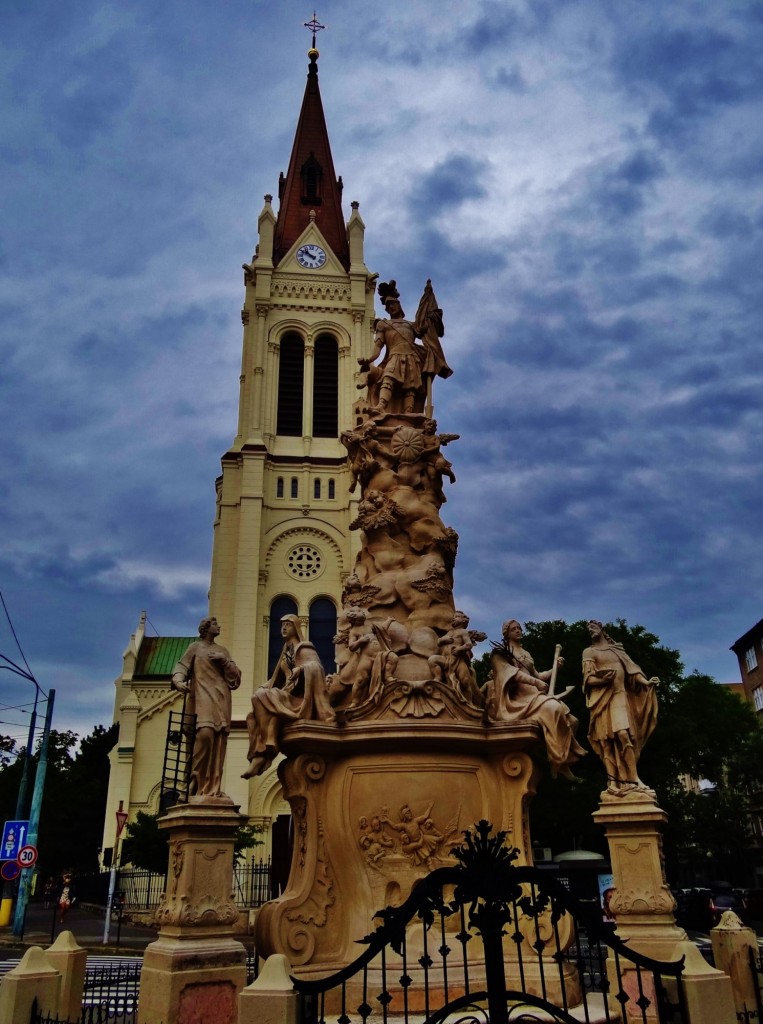 Foto: Pamätník - Poľný Cintorín - Kostol Nanebovzatia Panny Márie - Bratislava (Bratislavský), Eslovaquia