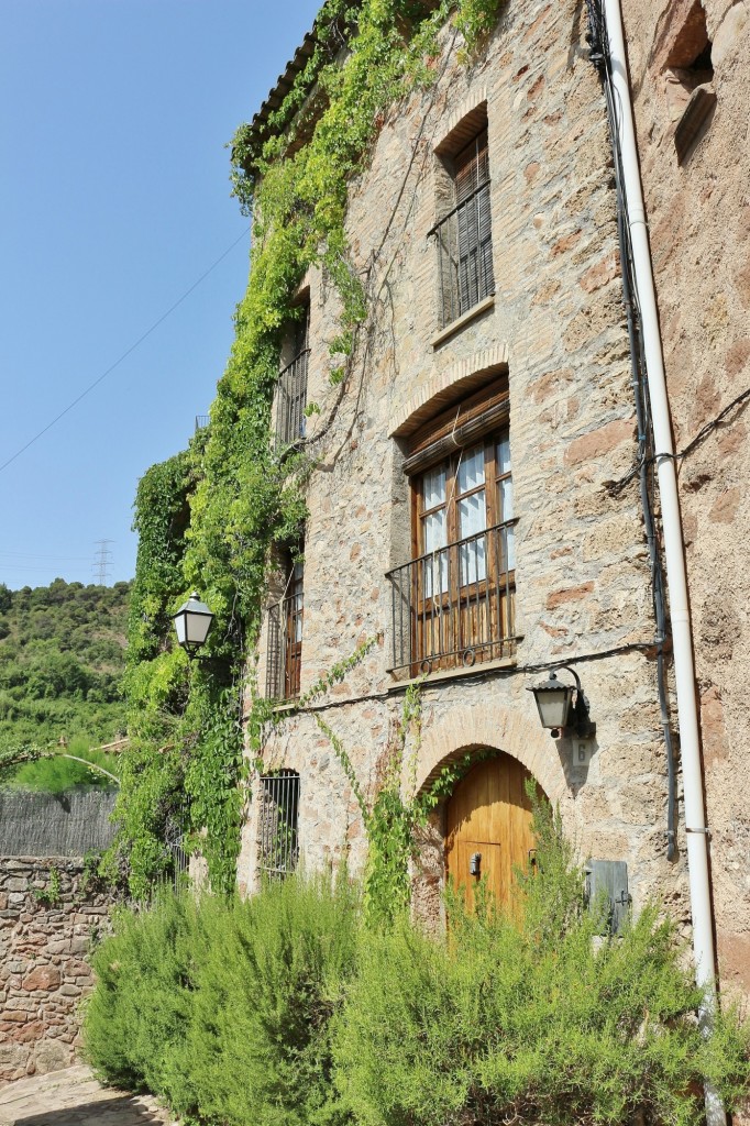 Foto: Pueblo medieval - Mura (Barcelona), España