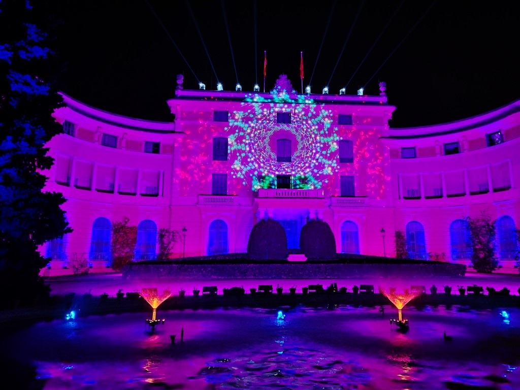 Foto: Espectáculo de luces - Barcelona (Cataluña), España