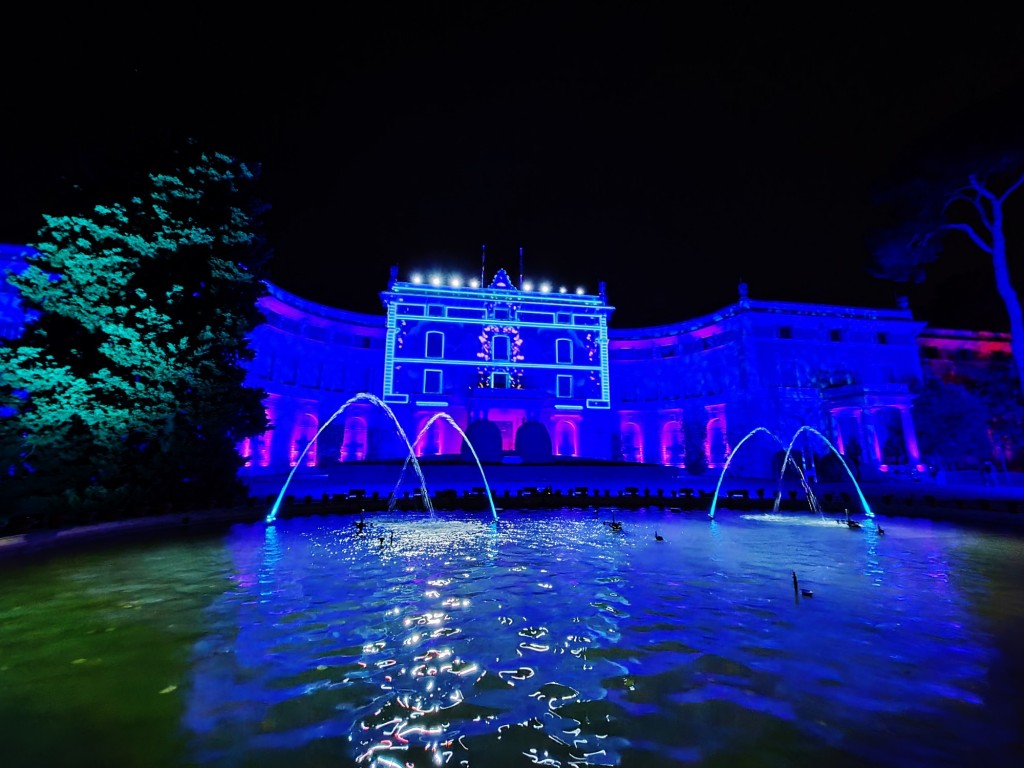 Foto: Espectáculo de luces - Barcelona (Cataluña), España