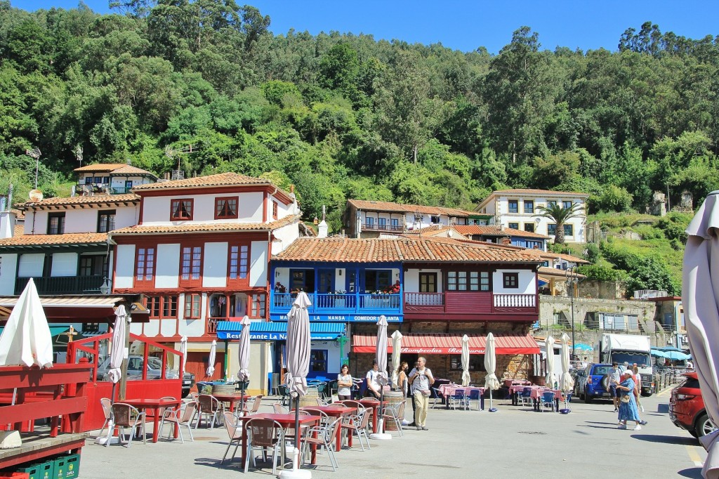 Foto: Centro histórico - Tazones (Asturias), España