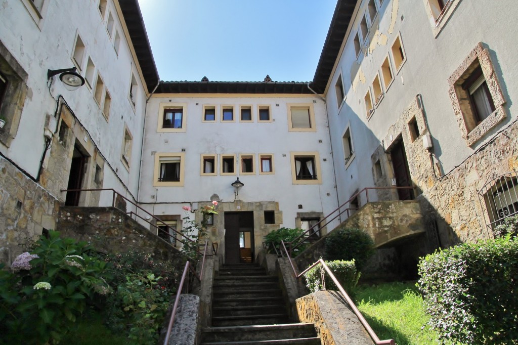 Foto: Centro histórico - Tazones (Asturias), España