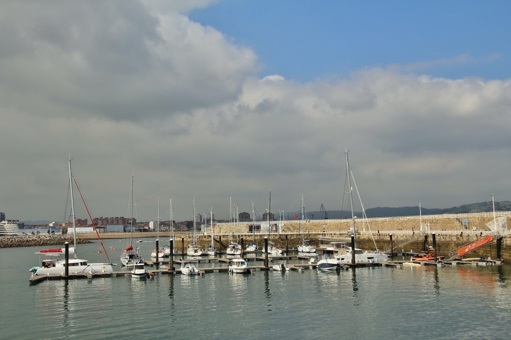 Foto: Puerto - Gijón (Asturias), España