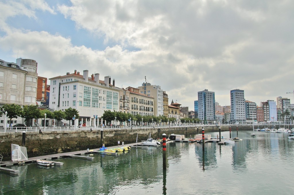 Foto: Puerto - Gijón (Asturias), España