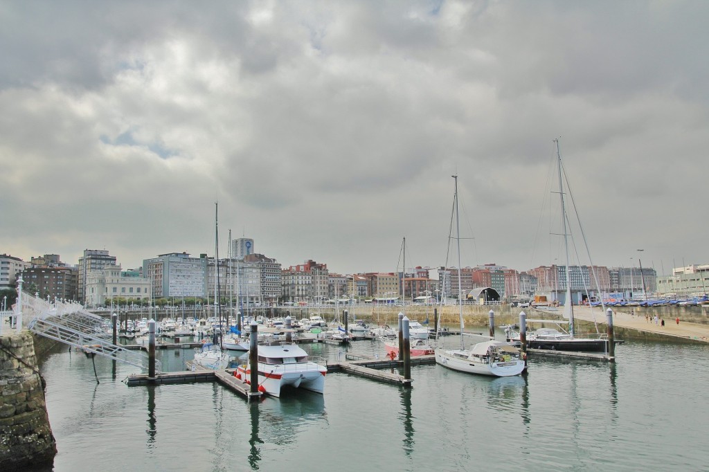 Foto: Puerto - Gijón (Asturias), España