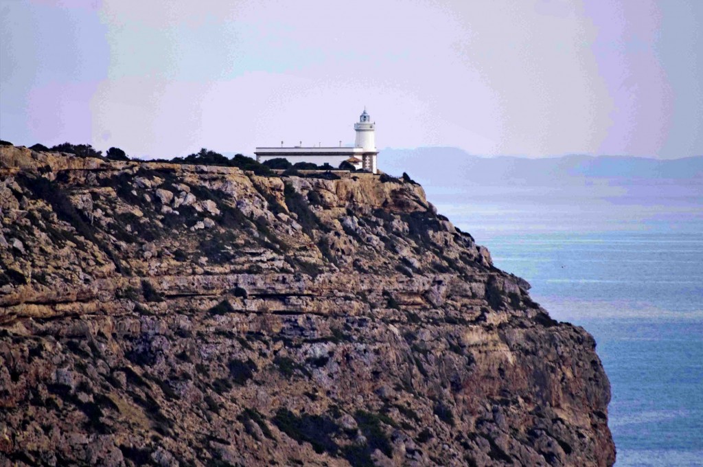 Foto: el Faro sobre la roca - Llucmajor (Illes Balears), España