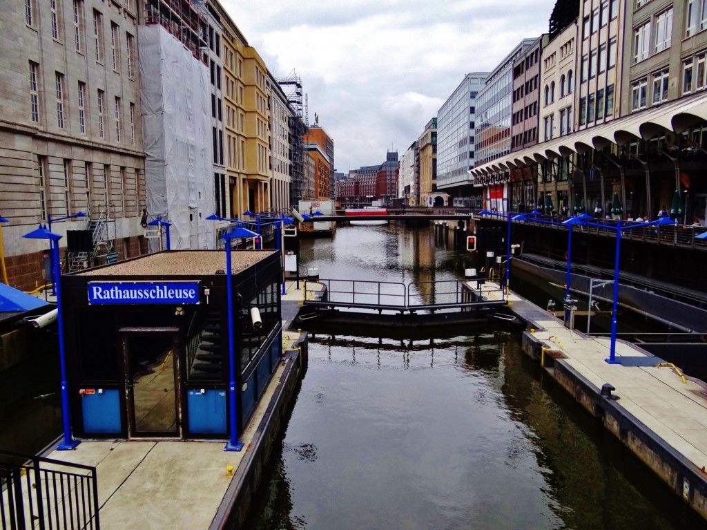 Foto: Rathausschleuse - Hamburg (Hamburg City), Alemania