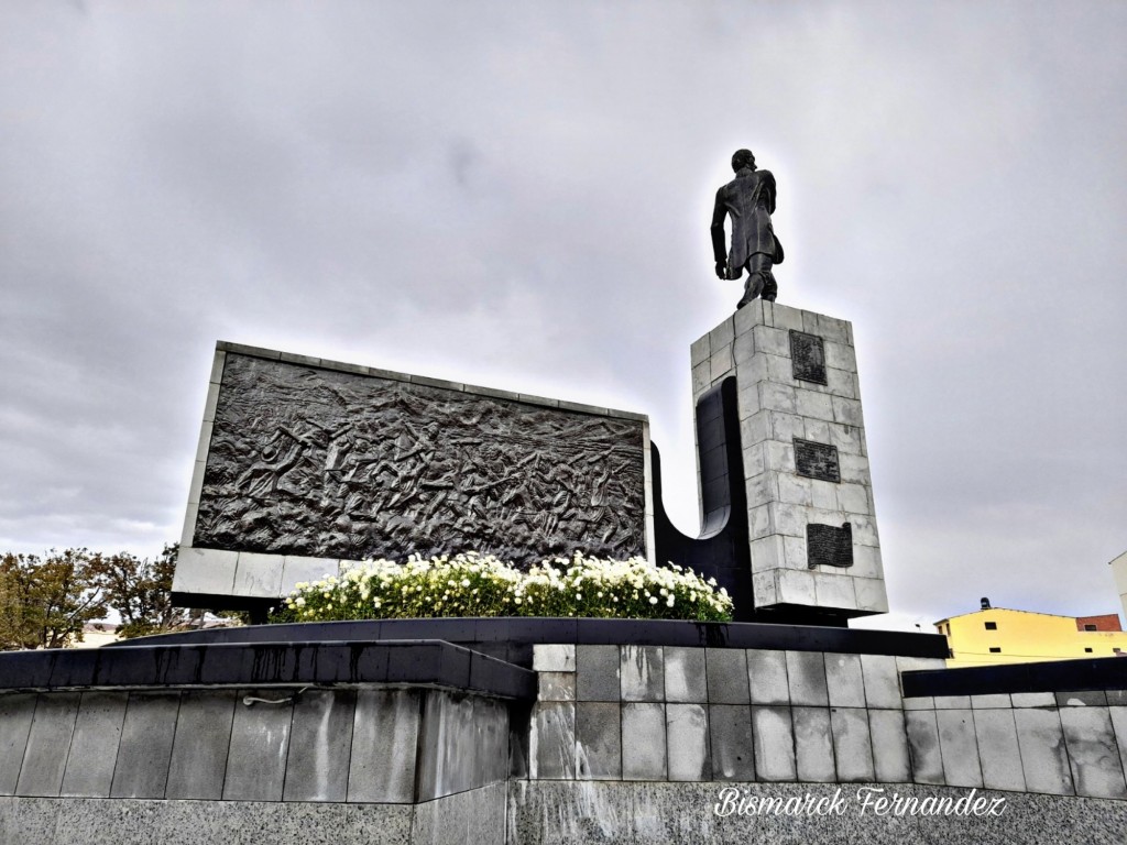 Foto: Monumento a Sebastián Pagador - Ciudad de Oruro (Oruro), Bolivia