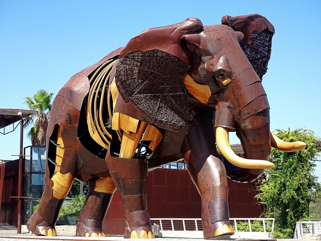 Foto: Escultura modernista del Bioparc - Valencia (Comunidad Valenciana), España