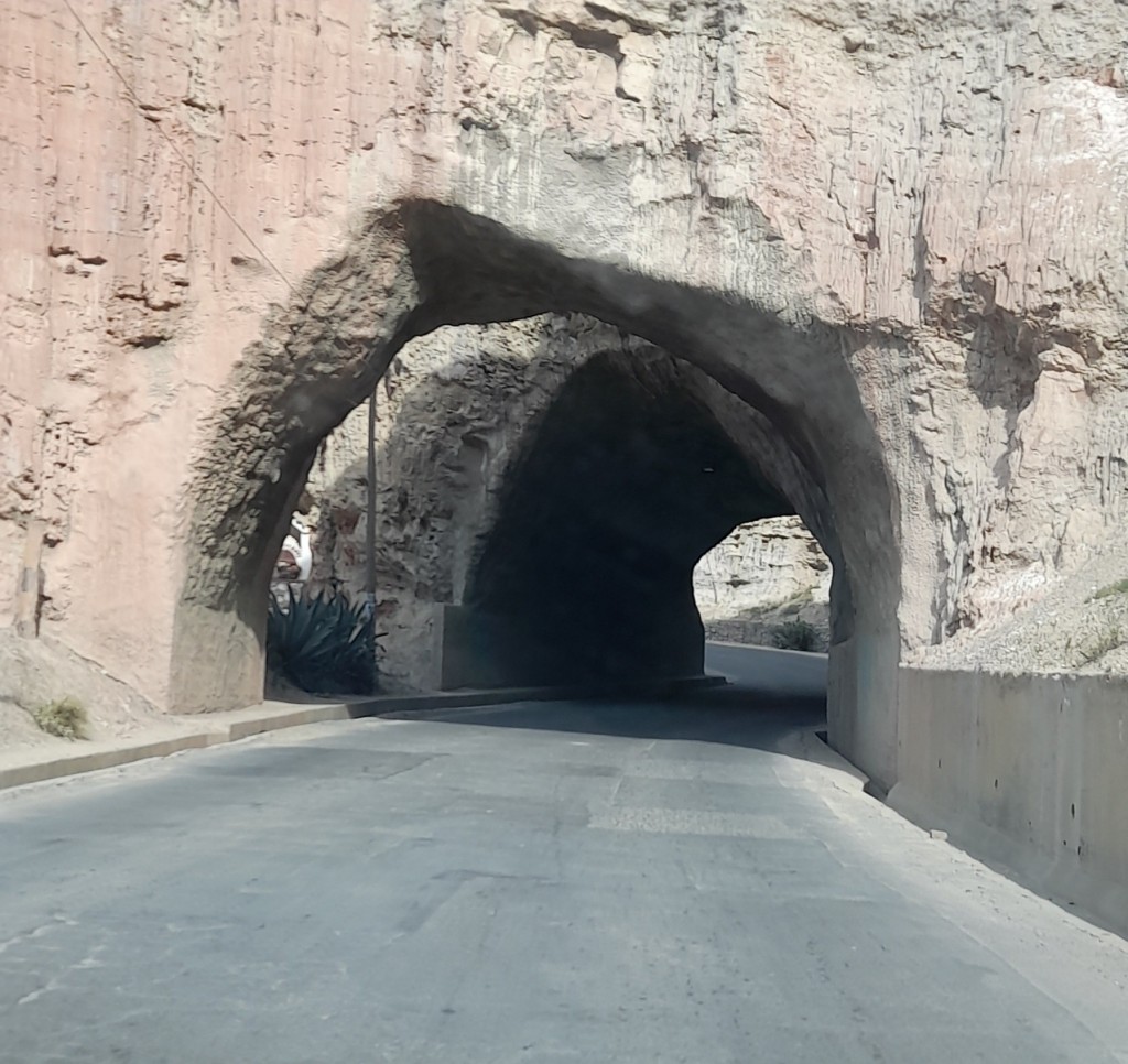 Foto: Túnel - Valle de la Luna (La Paz), Bolivia