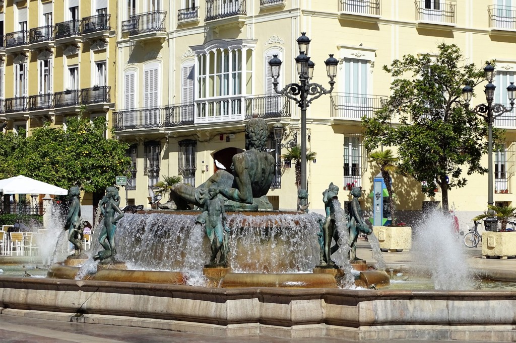 Foto: Fuente Plz. de la Virgen - Valencia (Comunidad Valenciana), España