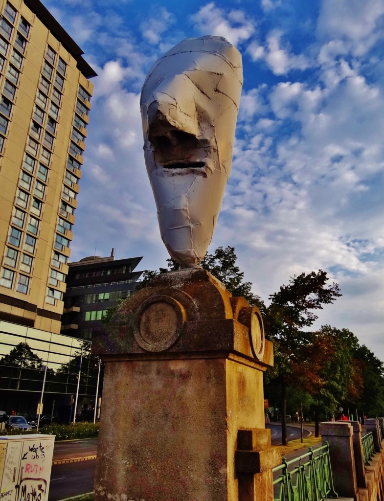 Foto: Vier Lemurenköpfe - Wien (Vienna), Austria