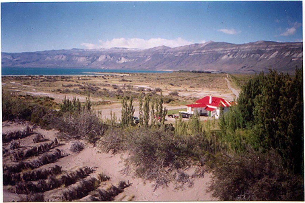 Foto: Hosteria - Lago Posadas (Santa Cruz), Argentina