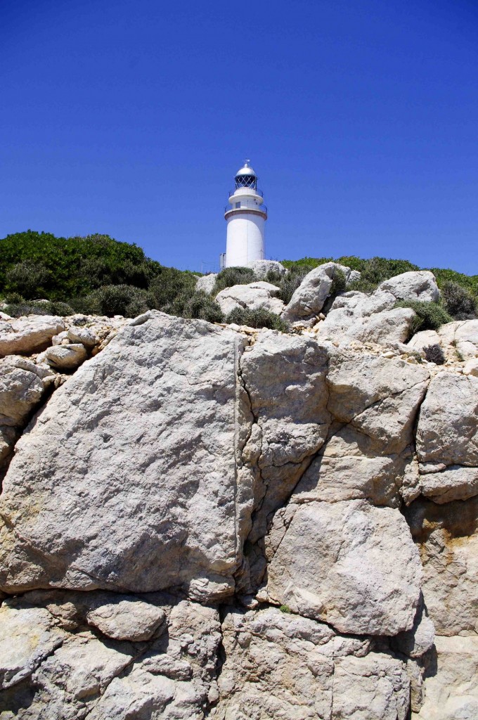 Foto: Sobre Las rocas - Pollensa - Formentor (Illes Balears), España