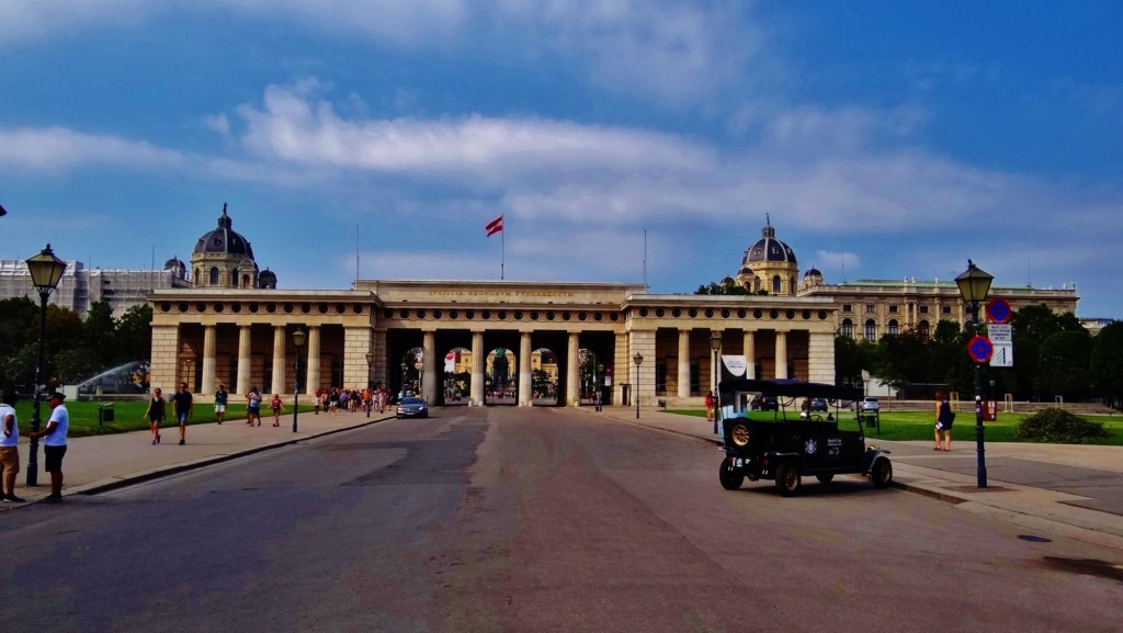 Foto: Äußeres Burgtor - Wien (Vienna), Austria