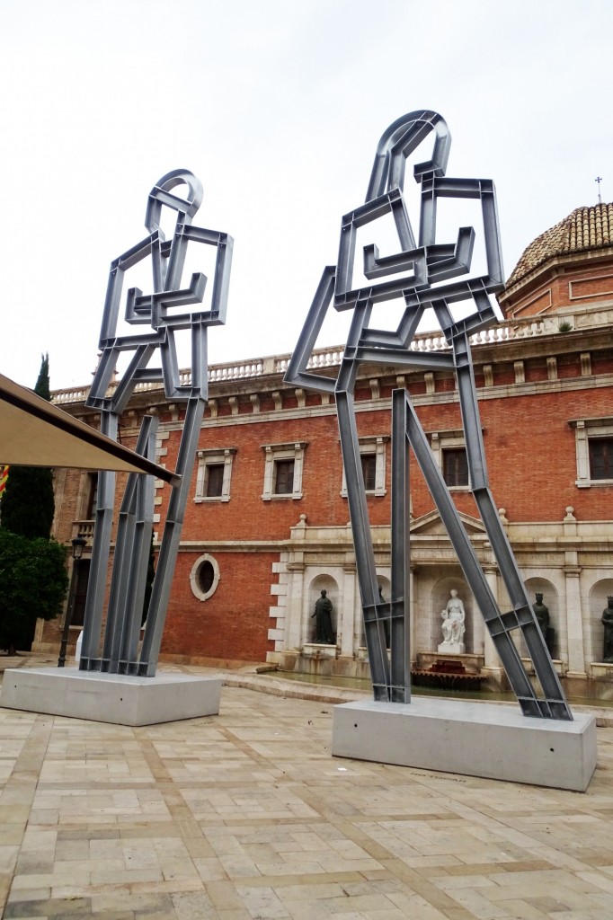 Foto: Esculturas Plz. Patriarca - Valencia (València), España