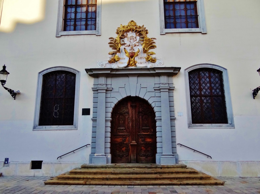 Foto: Kostol Najsvätejšieho Spasiteľa - Bratislava (Bratislavský), Eslovaquia