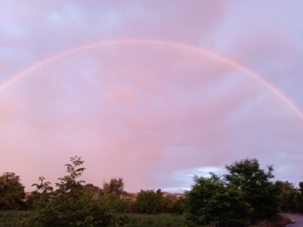 Foto: Espectacular arco iris el 21 de junio de 2021 - Calatayud (Aragón), España