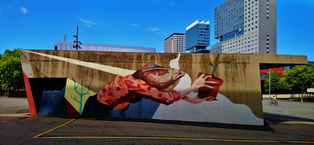 Foto: Plaça Leonardo da Vinci - Barcelona (Cataluña), España