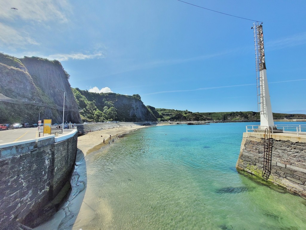Foto: Desembocadura del río Negro - Luarca (Asturias), España