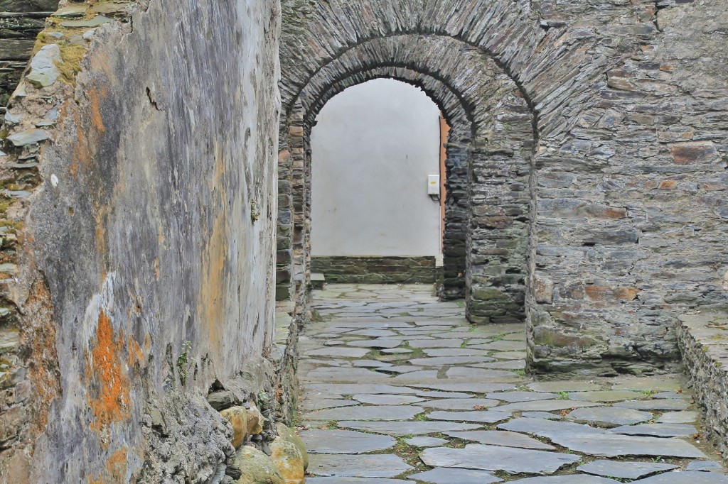 Foto: Murallas - Navia (Asturias), España