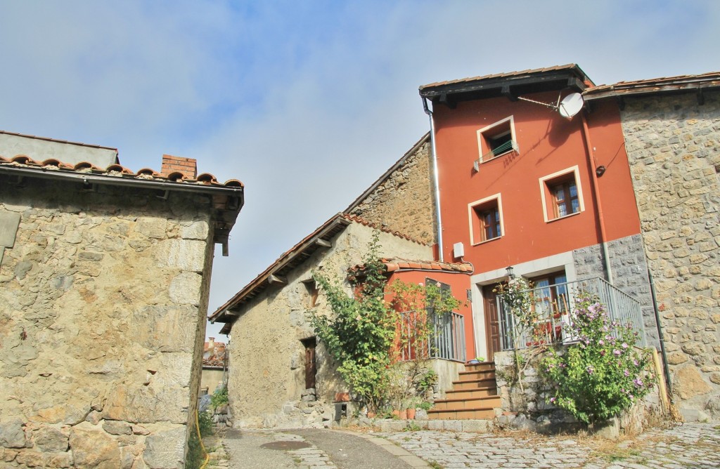 Foto: Vista del pueblo - Sotres (Asturias), España