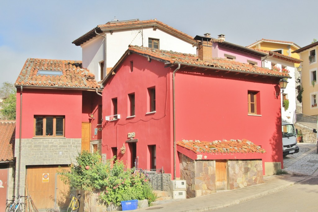Foto: Vista del pueblo - Sotres (Asturias), España