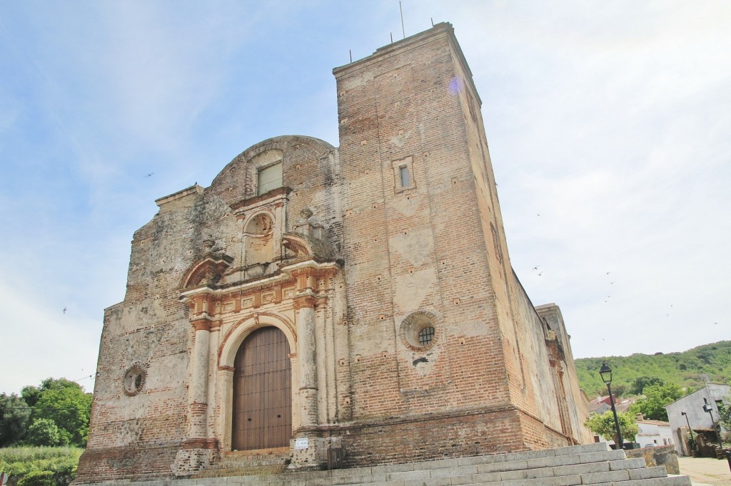 Foto: Vista del pueblo - Castaño del Robledo (Huelva), España