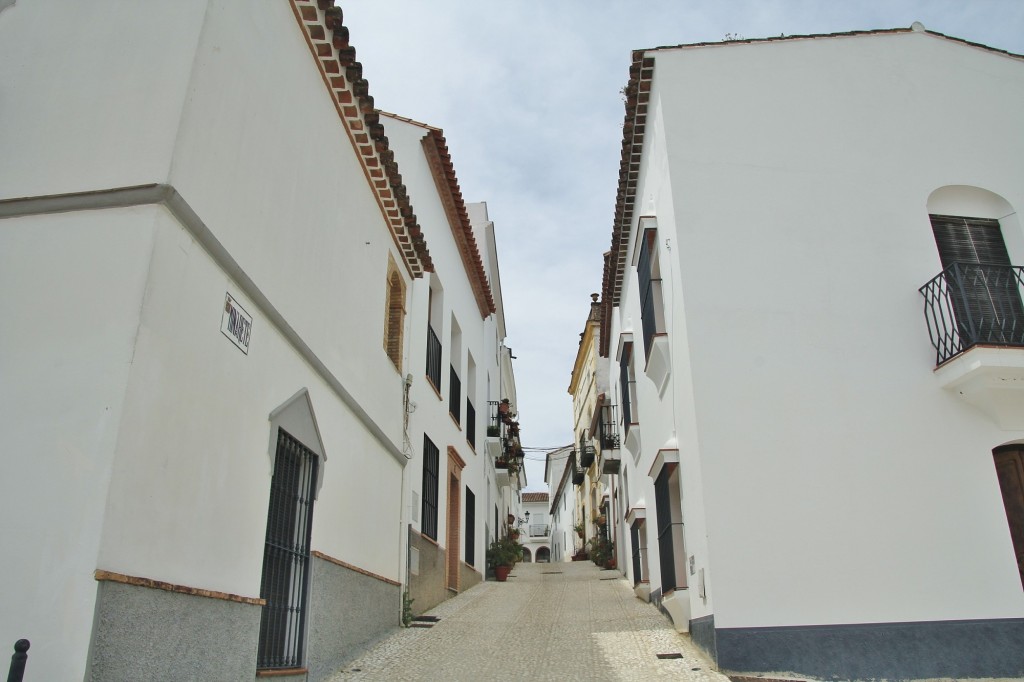Foto: Vista del pueblo - Almonáster la Real (Huelva), España