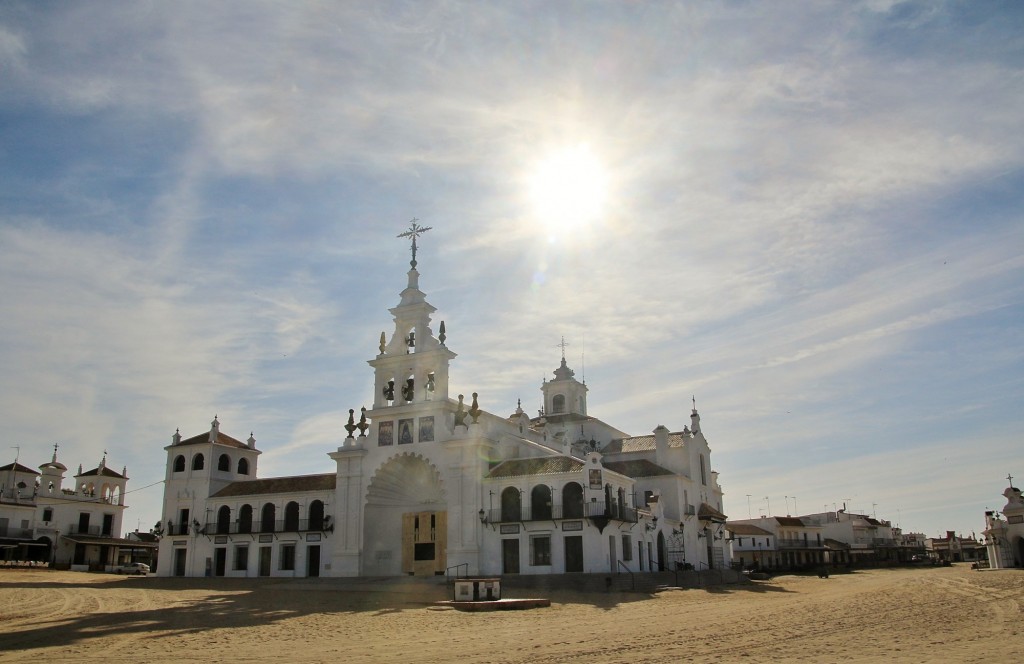 Foto: Santuario de la Virgen - El Rocío (Huelva), España