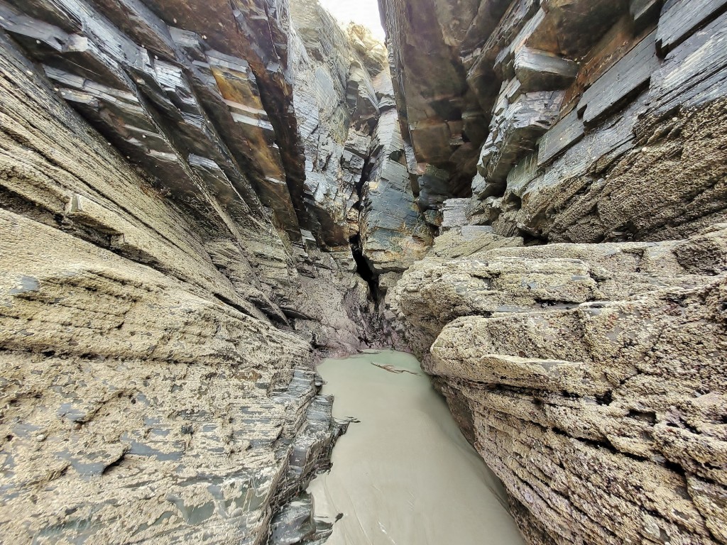 Foto: Playa de las Catedrales - Ribadeo (Lugo), España