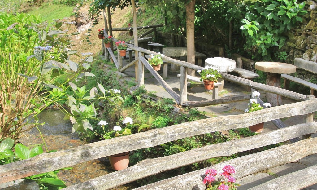 Foto: Conjunto etnográfico Os Teixois - Taramundi (Asturias), España