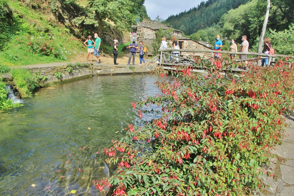 Foto: Conjunto etnográfico Os Teixois - Taramundi (Asturias), España