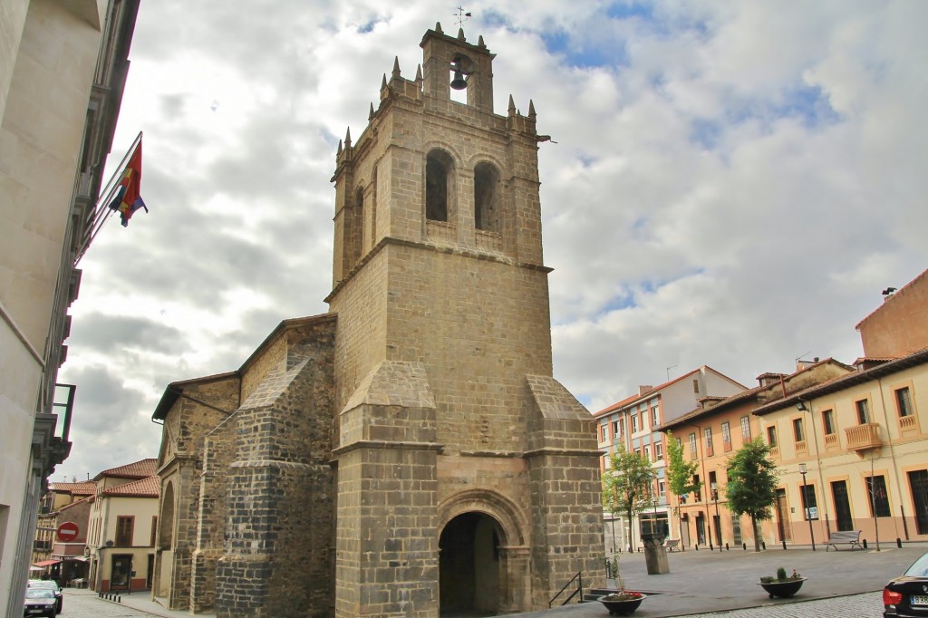 Foto: Centro histórico - Salas (Asturias), España