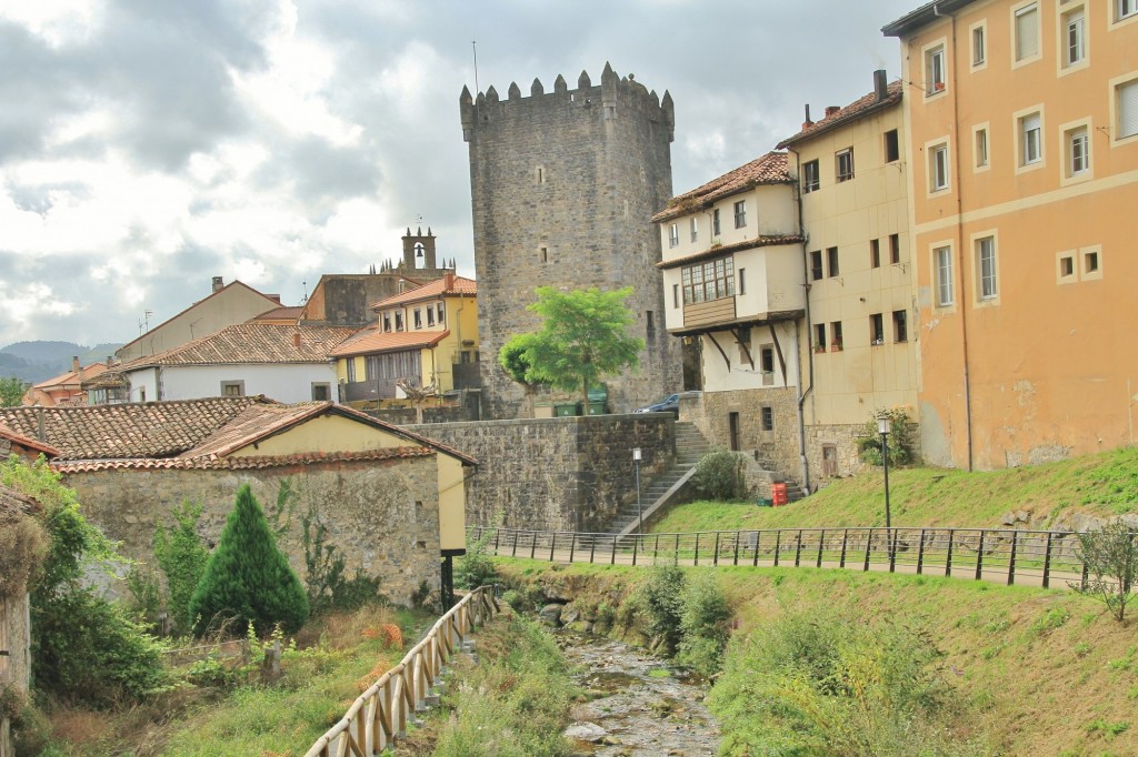 Foto: Centro histórico - Salas (Asturias), España