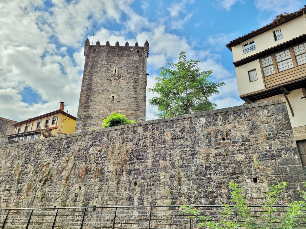 Foto: Centro histórico - Salas (Asturias), España