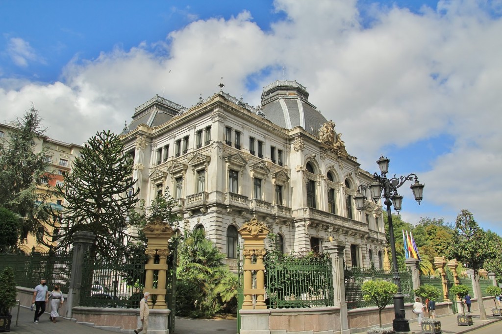 Foto: Vista de la ciudad - Oviedo (Asturias), España