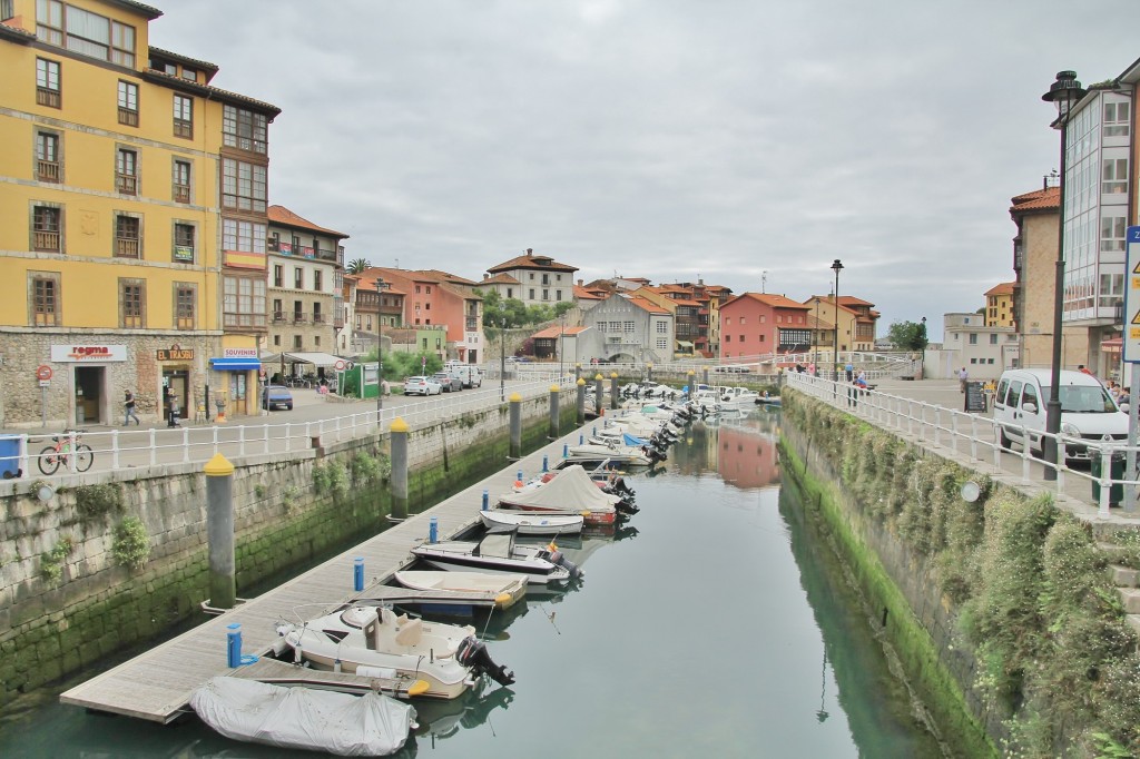 Foto: Centro histórico - Llanes (Asturias), España
