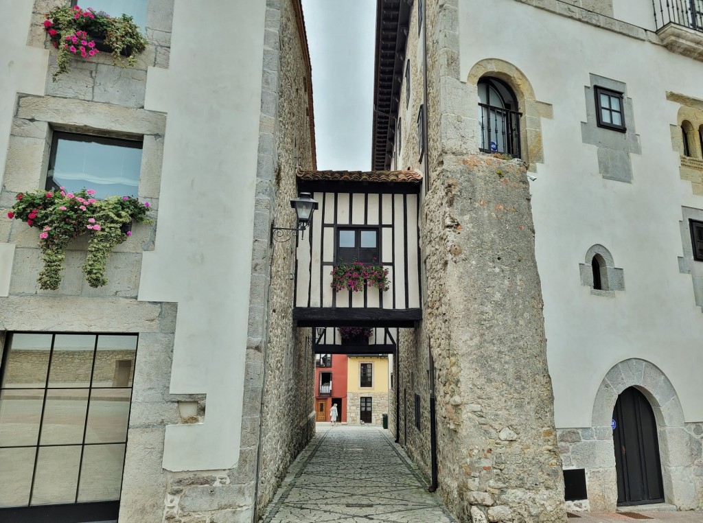 Foto: Centro histórico - Llanes (Asturias), España