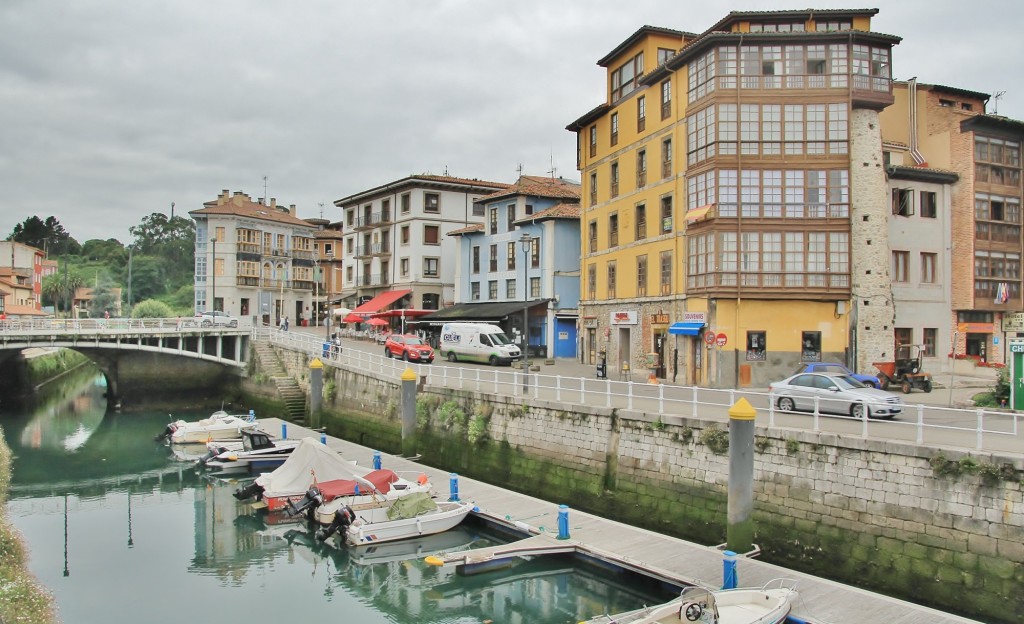 Foto: Centro histórico - Llanes (Asturias), España