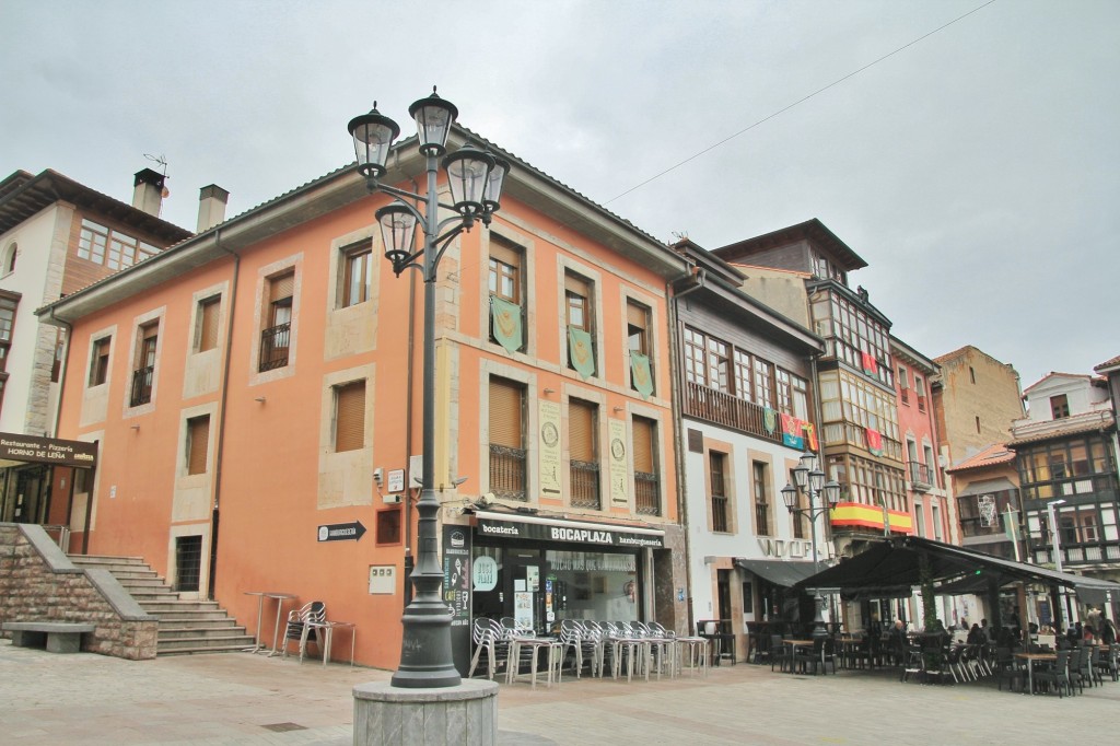 Foto: Centro histórico - Llanes (Asturias), España