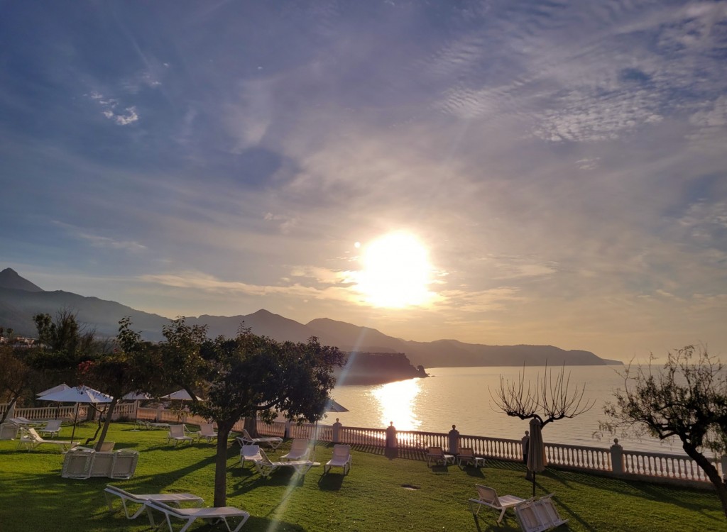 Foto: Amanecer - Nerja (Málaga), España