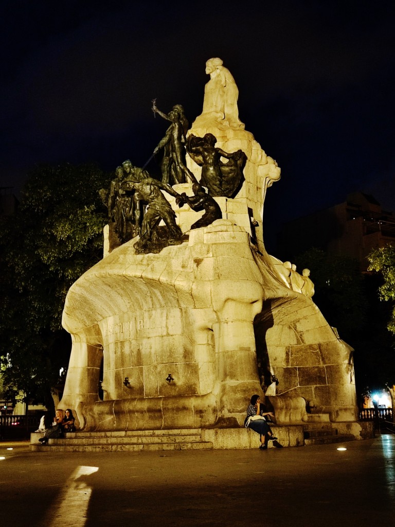 Foto: Monumento al Doctor Robert - Barcelona (Cataluña), España
