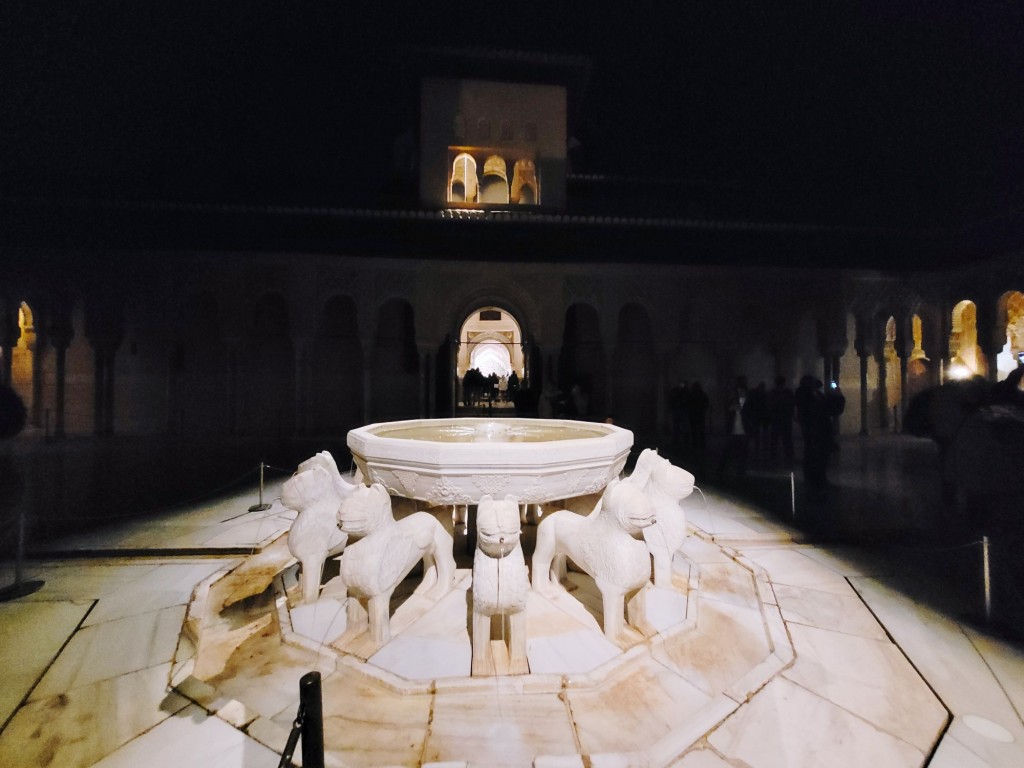 Foto: Alhambra de noche - Granada (Andalucía), España