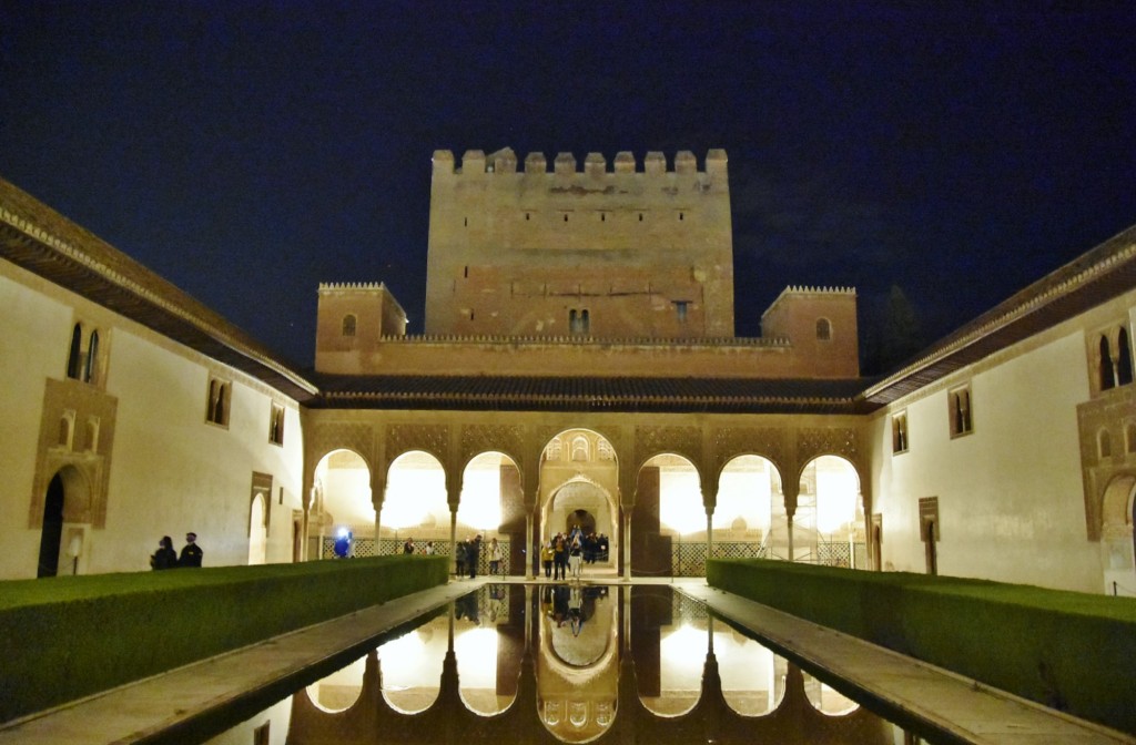 Foto: Alhambra de noche - Granada (Andalucía), España