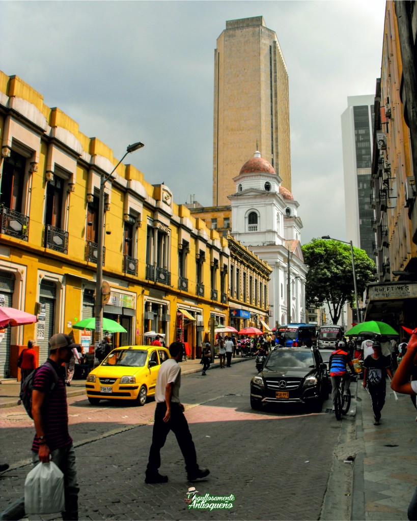 Foto: Calles de Medellín - Medellín (Antioquia), Colombia