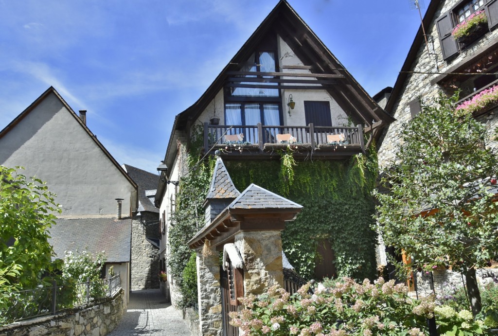 Foto: Vista del pueblo - Garós (Lleida), España