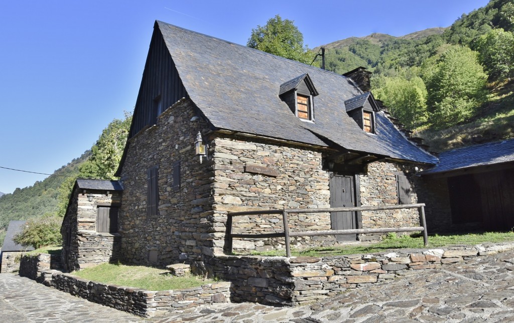 Foto: Vista del pueblo - Sant Joan de Torán (Lleida), España
