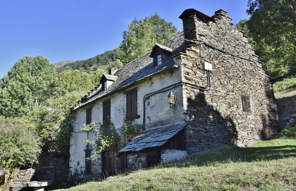 Foto: Vista del pueblo - Sant Joan de Torán (Lleida), España